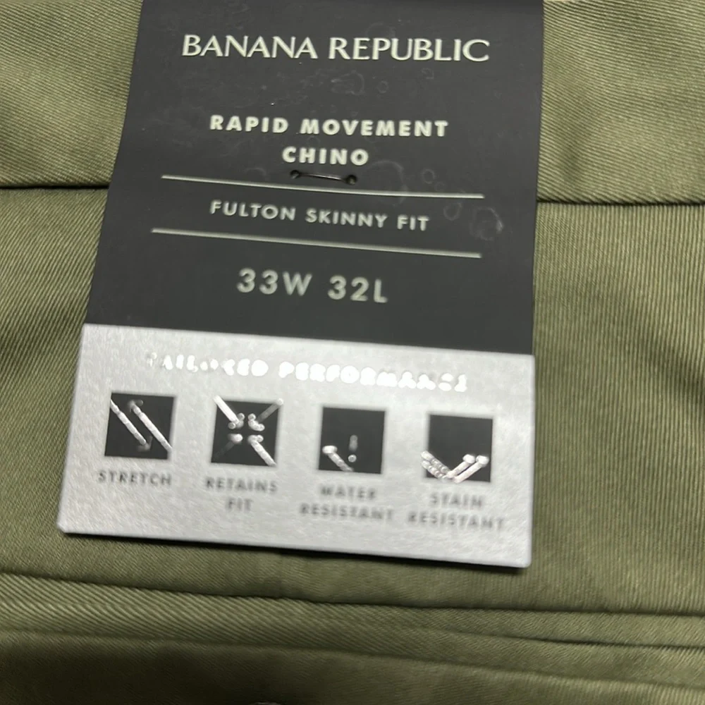 Banana republic men’s size 33/32 flu and‎ skinny fit Chino pants new with tags
